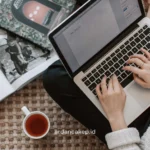 Pelajari panduan penulisan artikel SEO yang bukan cuma ramah mesin pencari, tapi juga benar-benar membantu pembaca.