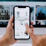Ide konten Instagram untuk UMKM dengan budget kecil adalah behind the scene, testimoni pelanggan, tips edukasi, before–after produk, dan tutorial.