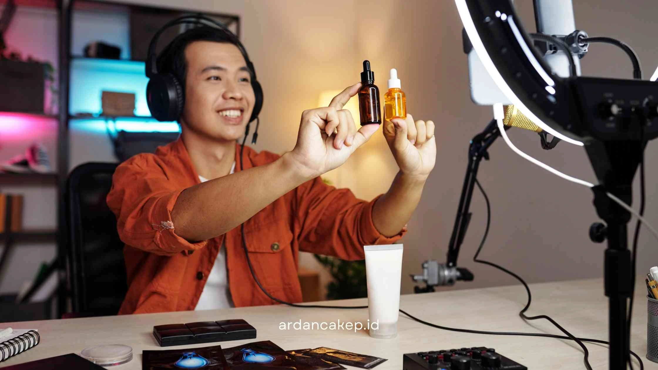 Perbedaan Content Marketing dengan iklan biasa adalah content marketing jangka panjang untuk engagement & brand trust, iklan biasa jangka pendek fokus hasil instan.