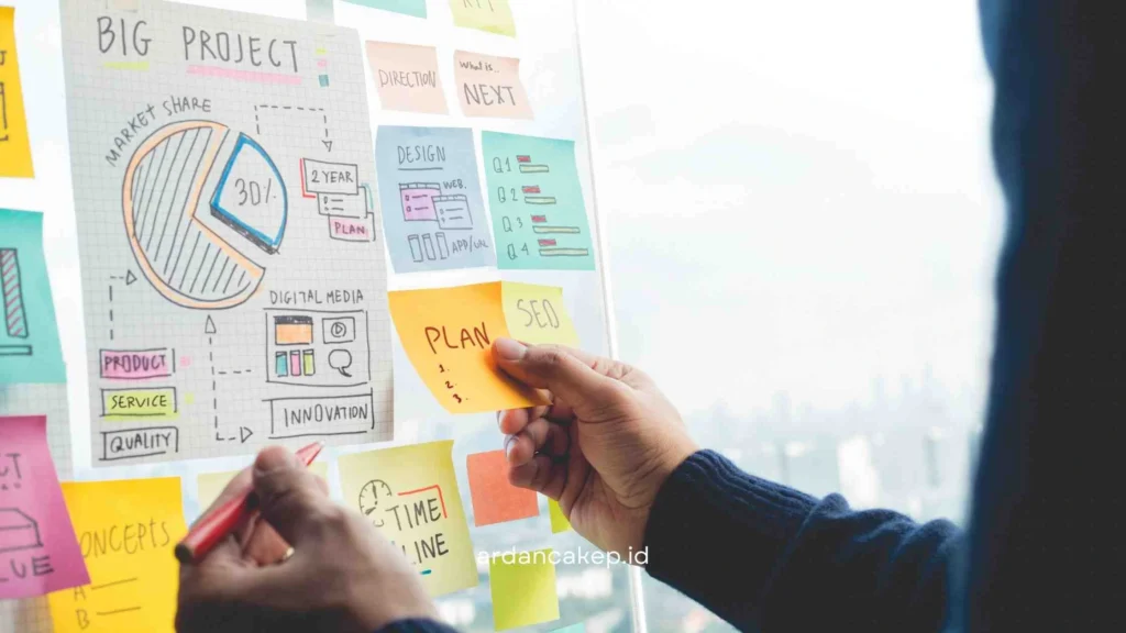 Strategi digital marketing dengan budget kecil yang efektif untuk UMKM: social media, SEO, konten organik, email marketing, dan micro influencer.