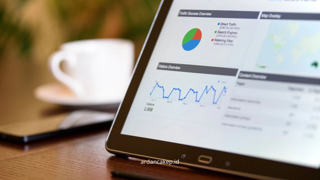 Generative Engine Optimization atau GEO adalah strategi optimasi konten agar website, brand, produk, atau layanan lebih mudah muncul, disebut, dikutip, dan direkomendasikan AI.